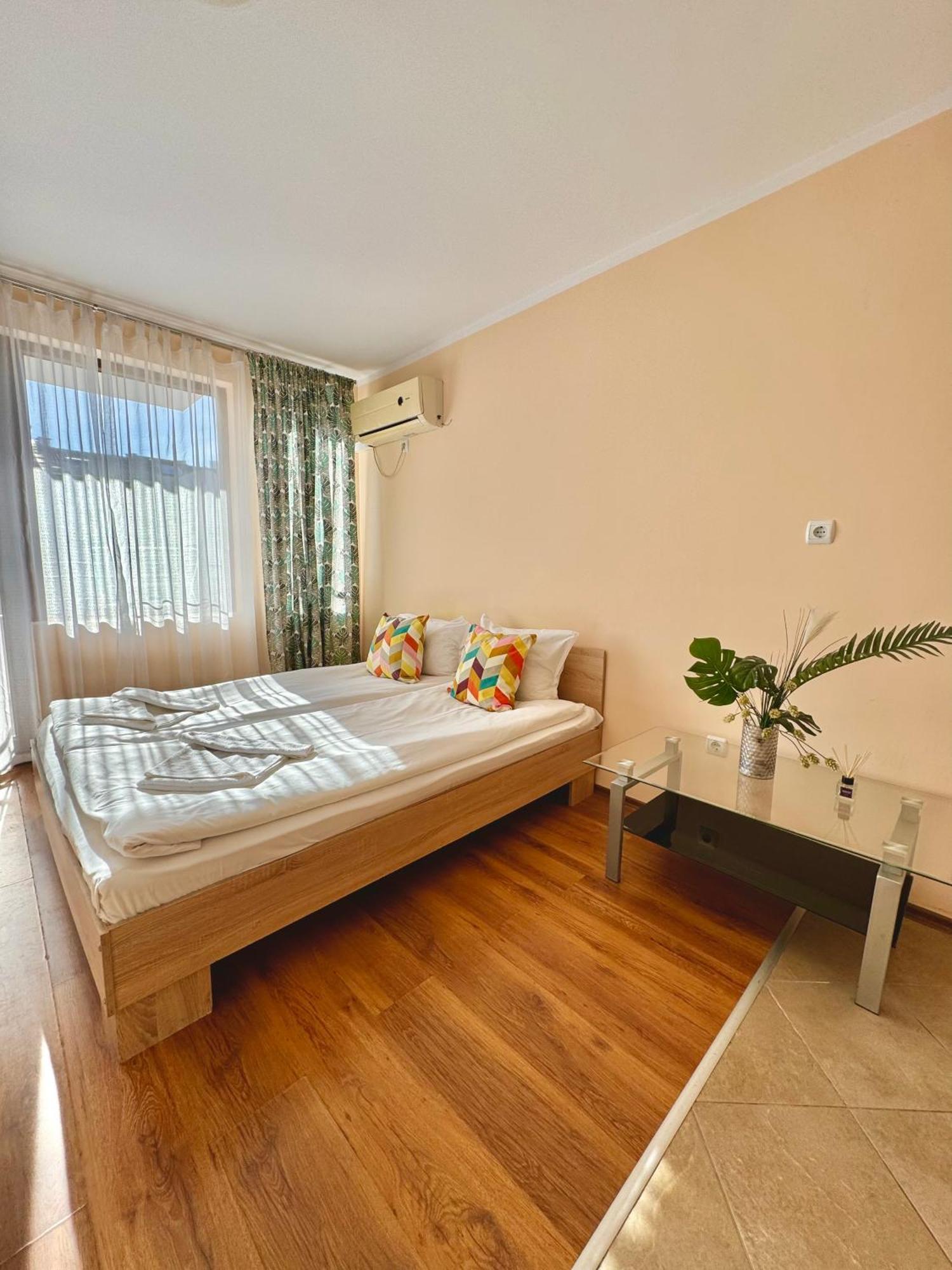 Flora Park Appartamento